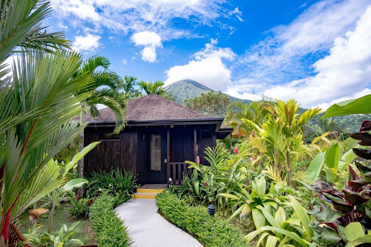 Hotel Lomas Del Volcan La Fortuna Exterior photo