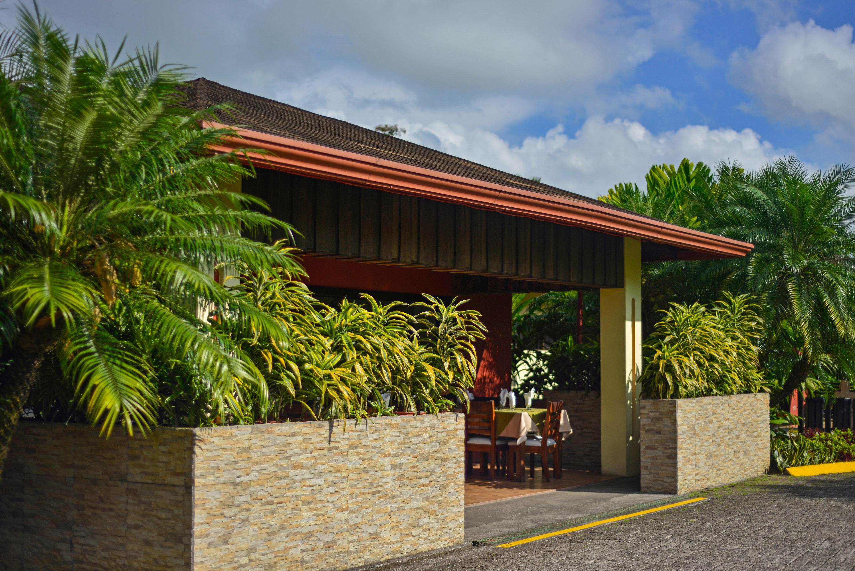 Hotel Lomas Del Volcan La Fortuna Exterior photo